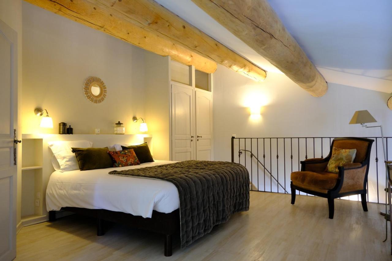 Domaine Le Bois Des Dames Bed & Breakfast Chantemerle-les-Grignan Bagian luar foto