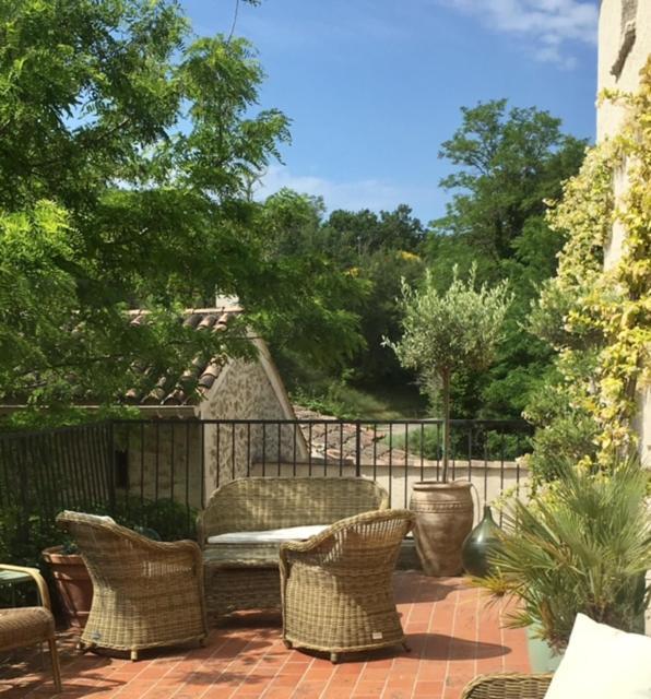 Domaine Le Bois Des Dames Bed & Breakfast Chantemerle-les-Grignan Bagian luar foto