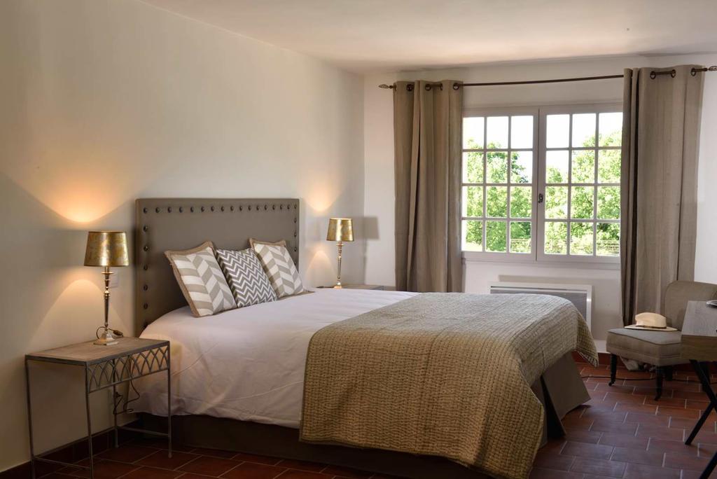 Domaine Le Bois Des Dames Bed & Breakfast Chantemerle-les-Grignan Bagian luar foto